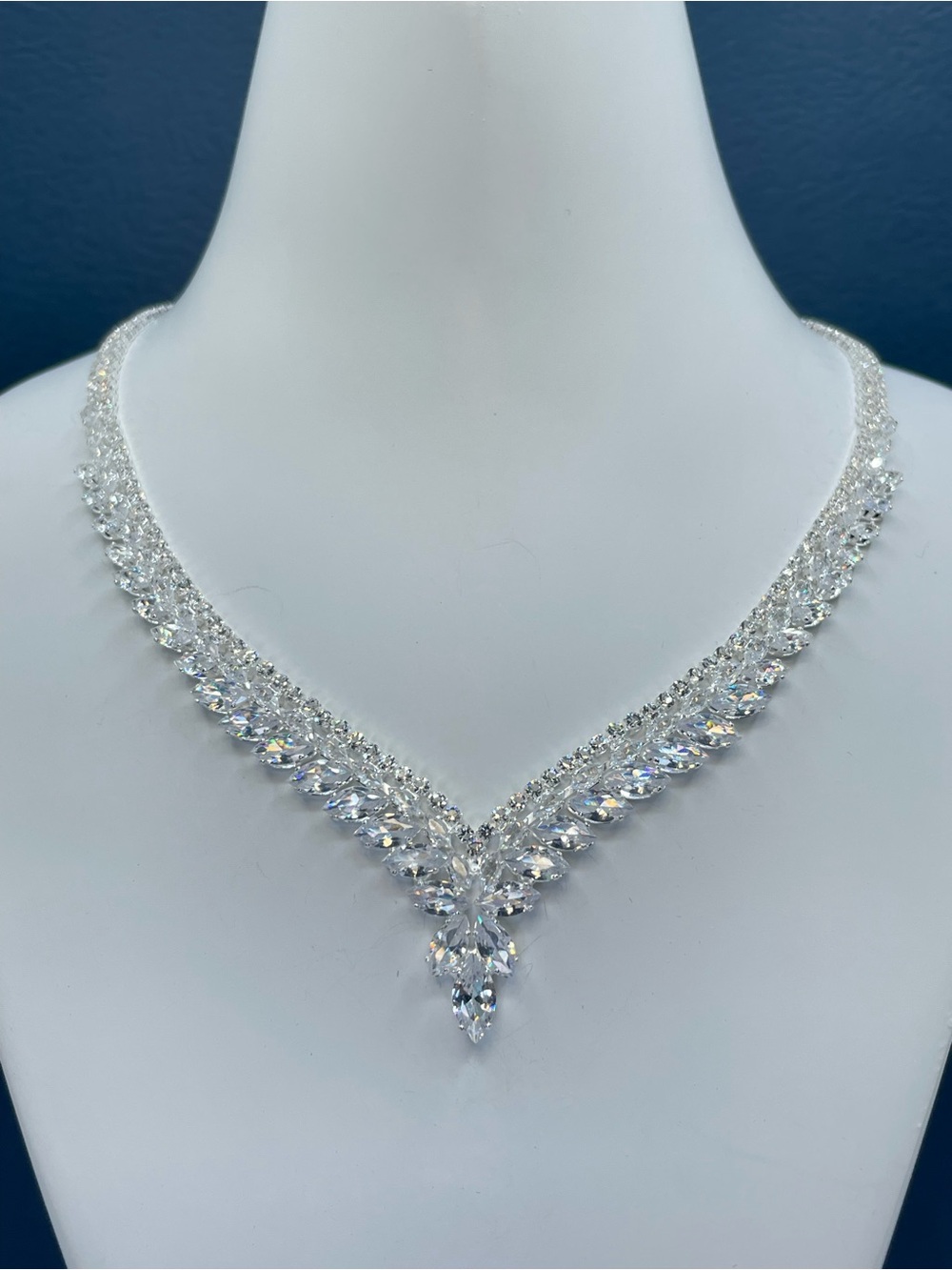 Swarovski Crystal Elements White Art Deco Bridal Formal Prom Tennis Necklace